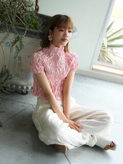 見上愛さん

週刊文春「原色美女図鑑」より
#見上愛 #俳優 #朝ドラ #倉繁利 #原色美女図鑑